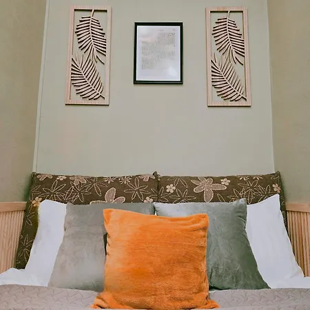 Centrally Located Two Bedroom Apartment, Five Min Walk To Old Town, Train & Bus Stations Riga
